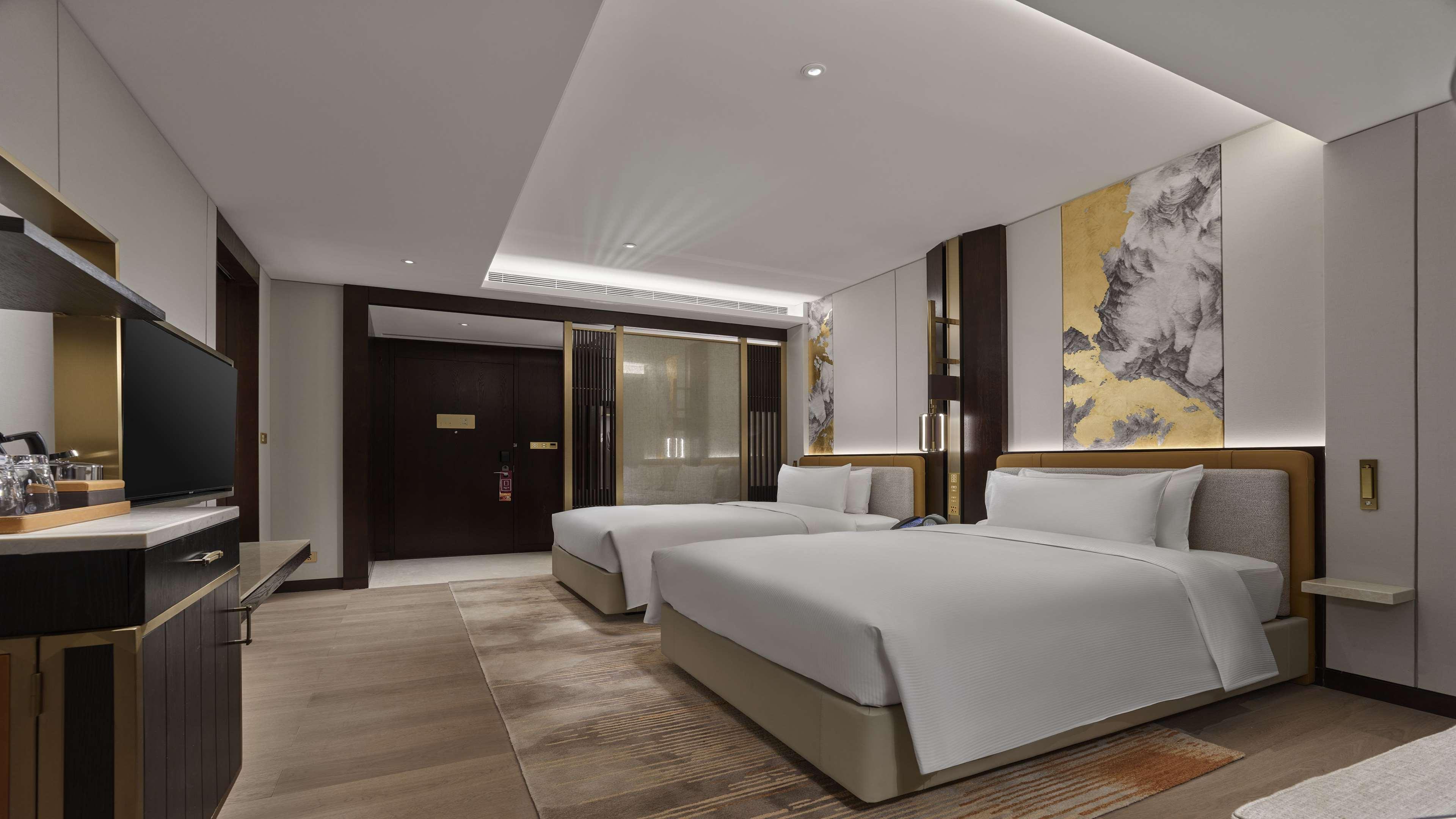 Hilton Lanzhou City Center Exterior photo