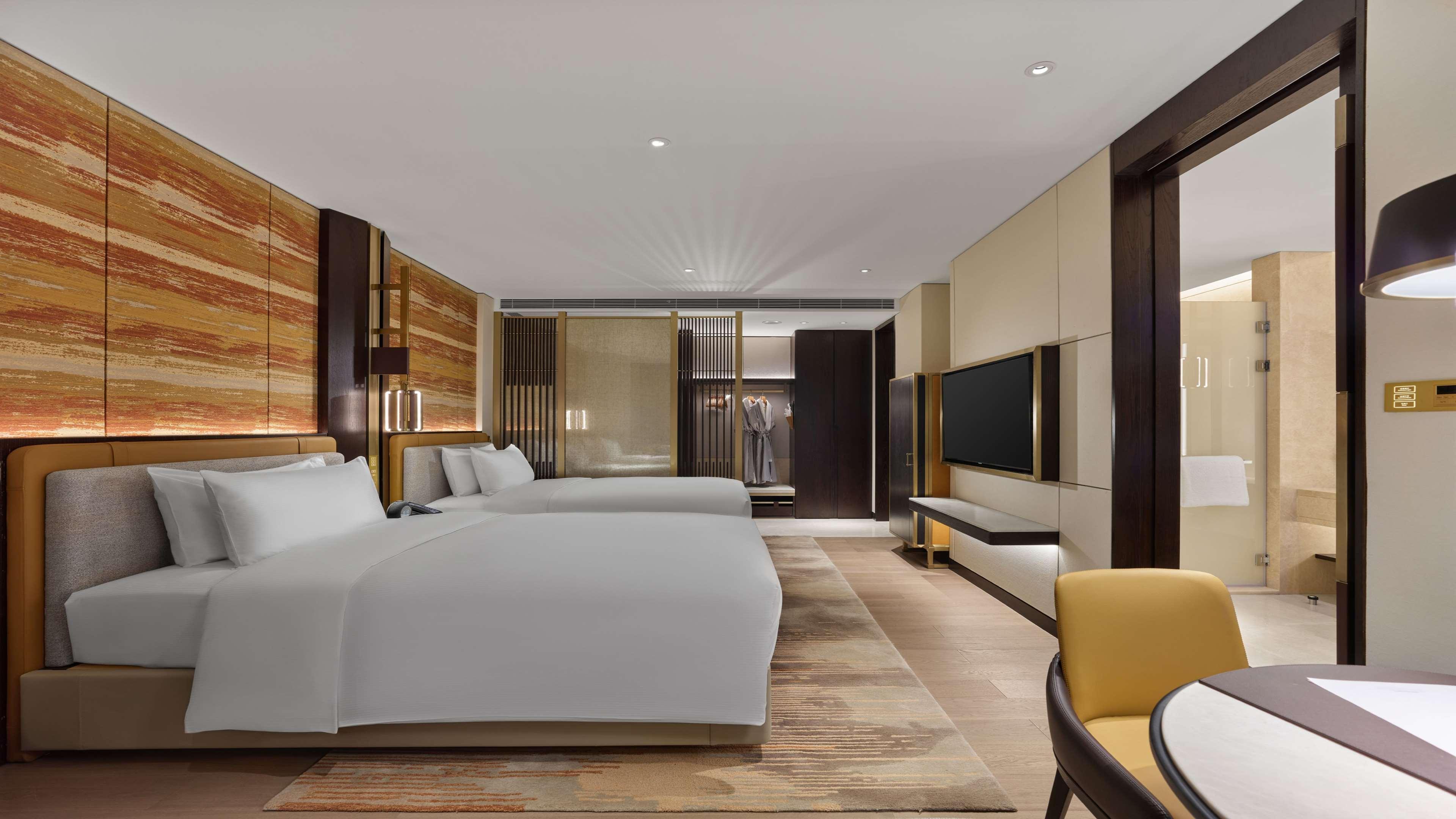Hilton Lanzhou City Center Exterior photo