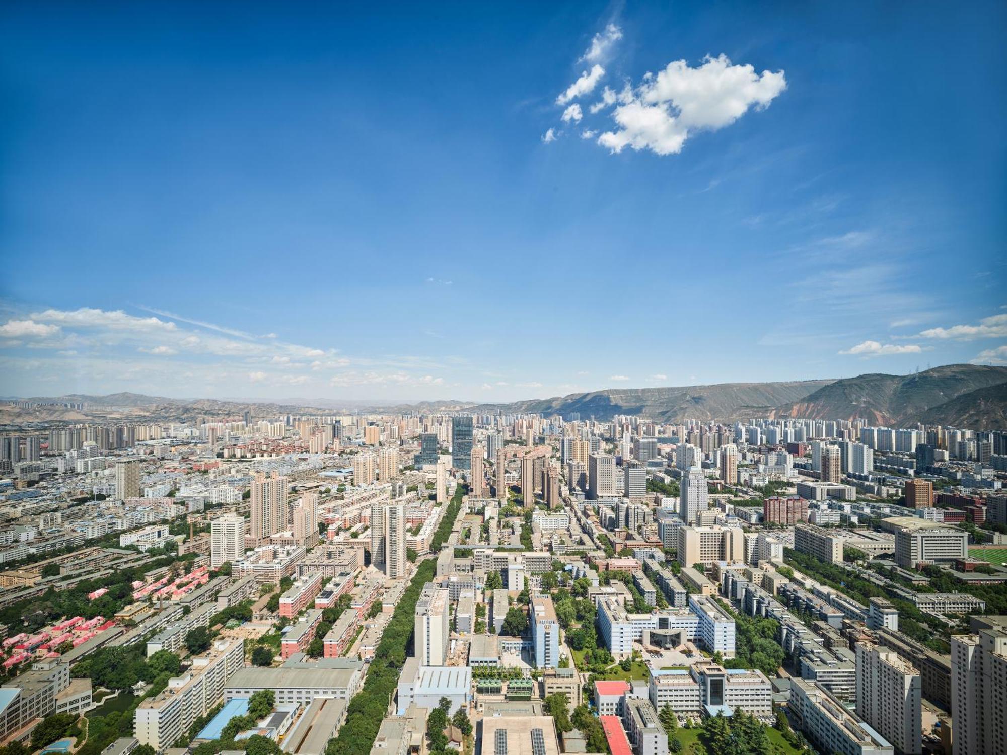 Hilton Lanzhou City Center Hotel Exterior photo