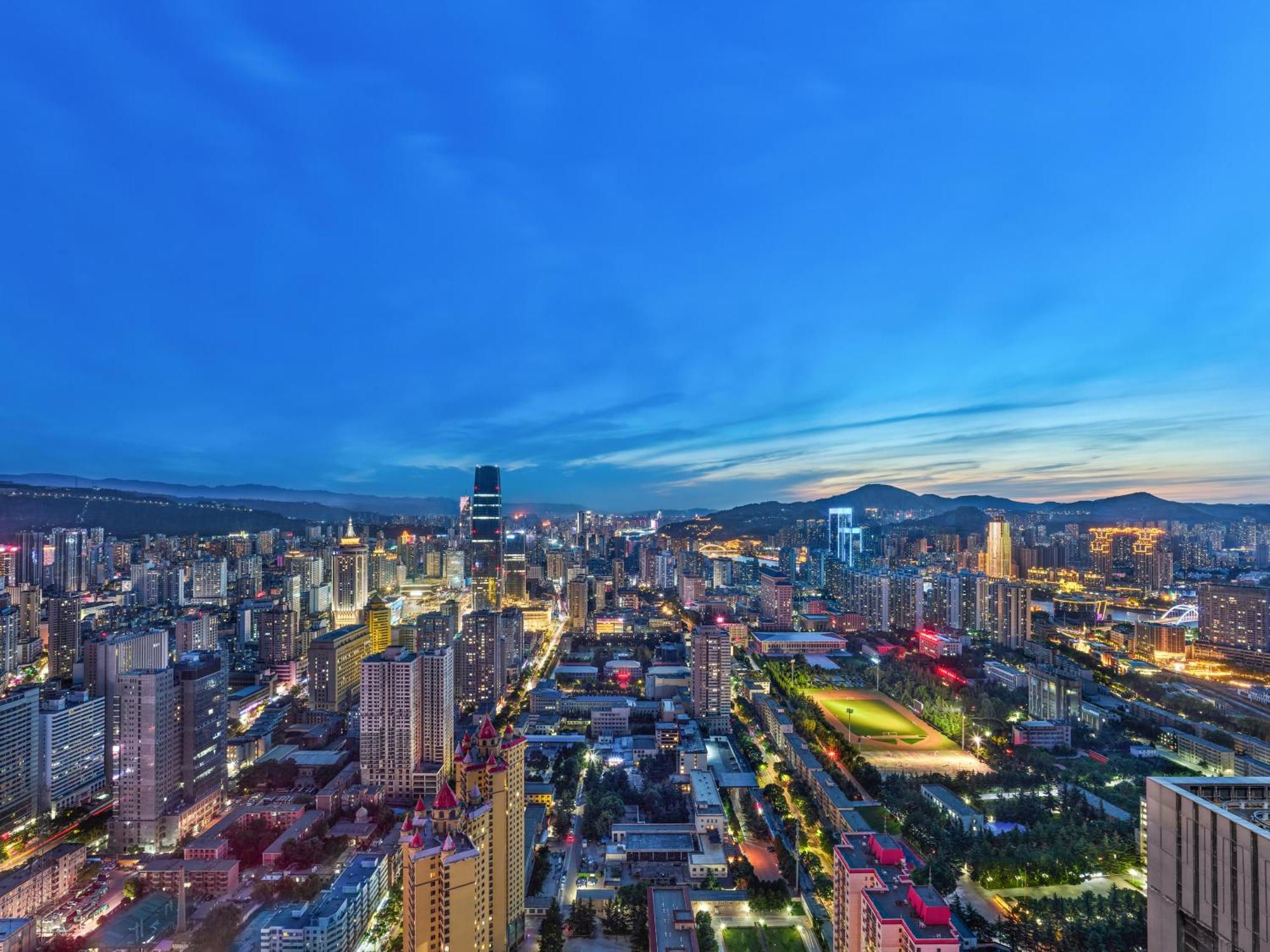 Hilton Lanzhou City Center Hotel Exterior photo